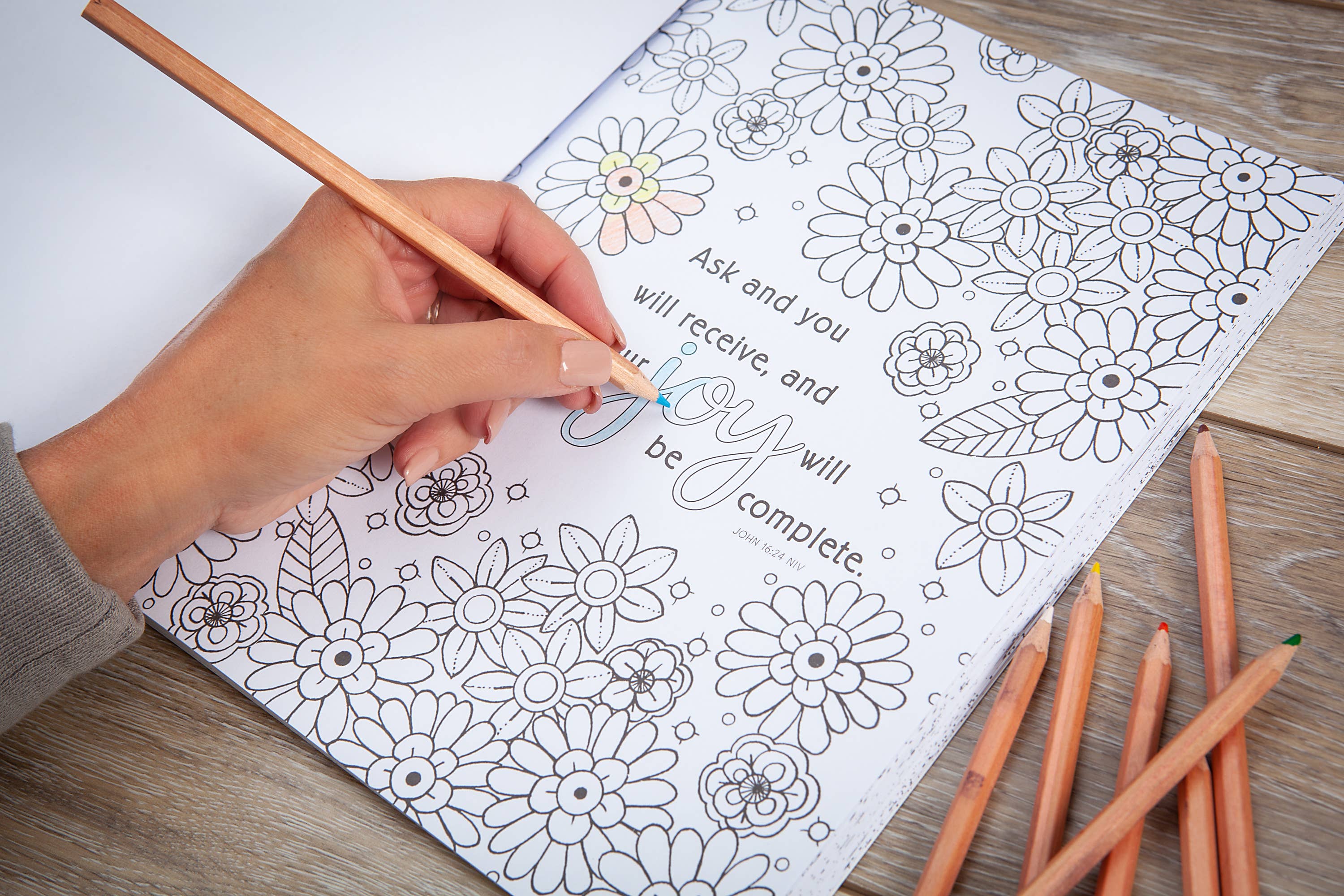 Amazing Grace (Coloring Book, Easter Gifts for Women)